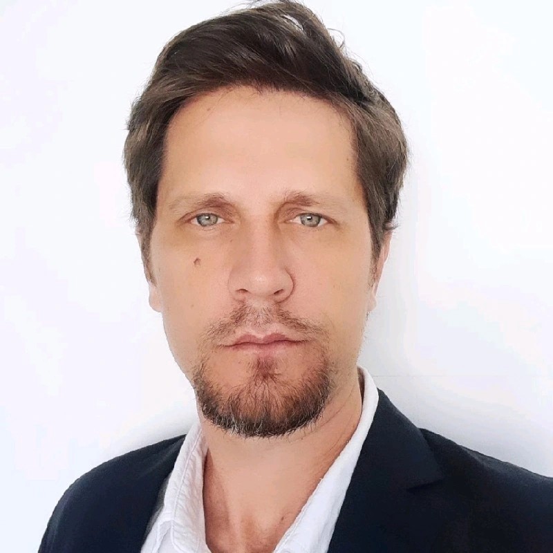 Alex Cesmegi
