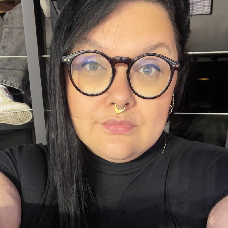 Pietra Sugiyama